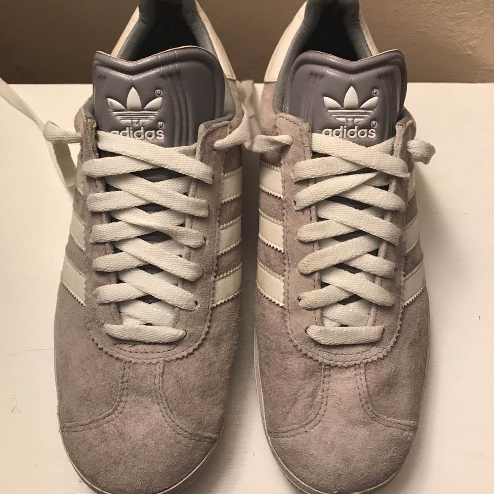 Adidas gazelle sneakers